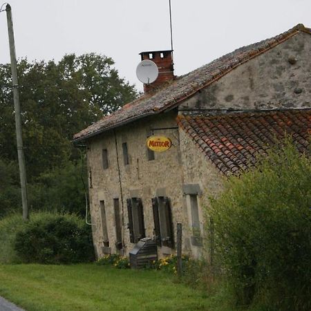 Chez Gondat Chambre D'Hotes Saint-Martial-sur-Isop Zewnętrze zdjęcie