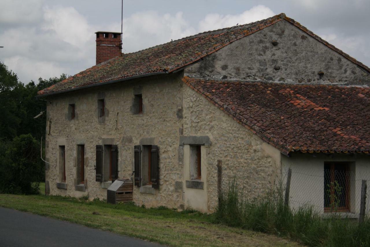 Chez Gondat Chambre D'Hotes Saint-Martial-sur-Isop Zewnętrze zdjęcie